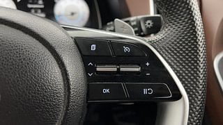 Used 2023 Hyundai Alcazar SIGNATURE (O) 7 STR 1.5 Petrol DCT Petrol Automatic top_features Cruise control