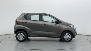 Used 2017 Datsun Redi-GO [2015-2019] T (O) Petrol Manual exterior RIGHT SIDE VIEW