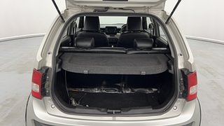 Used 2020 Maruti Suzuki Ignis [2017-2020] Zeta AMT Petrol Petrol Automatic interior DICKY INSIDE VIEW