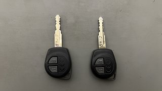 Used 2017 Maruti Suzuki Dzire [2017-2020] VXI AMT Petrol Automatic extra CAR KEY VIEW