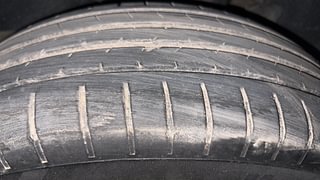 Used 2020 Maruti Suzuki Swift [2017-2021] ZXI Petrol Manual tyres LEFT REAR TYRE TREAD VIEW