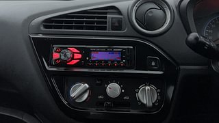 Used 2017 Datsun Redi-GO [2015-2019] T (O) Petrol Manual interior MUSIC SYSTEM & AC CONTROL VIEW