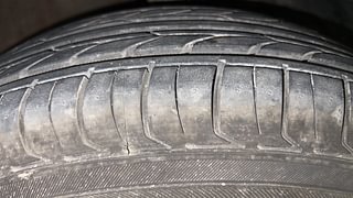 Used 2017 Maruti Suzuki Dzire [2017-2020] VXI AMT Petrol Automatic tyres RIGHT FRONT TYRE TREAD VIEW