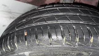 Used 2023 Renault Kwid 1.0 RXT SCE Petrol Manual tyres RIGHT REAR TYRE TREAD VIEW