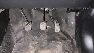 Used 2022 Maruti Suzuki Swift ZXI Petrol Manual interior PEDALS VIEW