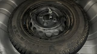 Used 2013 Maruti Suzuki Alto 800 Lxi Petrol Manual tyres SPARE TYRE VIEW