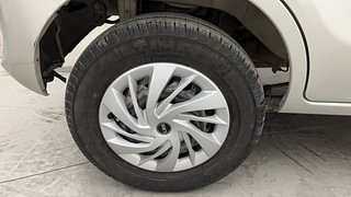 Used 2013 Maruti Suzuki Alto 800 Lxi Petrol Manual tyres RIGHT REAR TYRE RIM VIEW