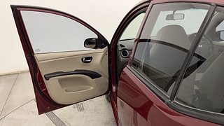 Used 2016 hyundai i10 Sportz 1.1 Petrol Petrol Manual interior LEFT FRONT DOOR OPEN VIEW