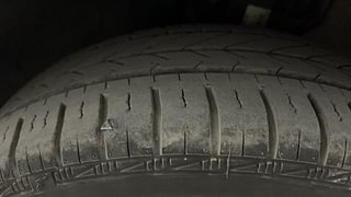 Used 2021 Volkswagen Polo [2018-2022] Trendline 1.0 (P) Petrol Manual tyres LEFT FRONT TYRE TREAD VIEW