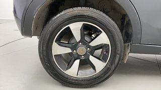 Used 2019 Tata Nexon [2017-2020] XZ Plus Petrol Petrol Manual tyres RIGHT REAR TYRE RIM VIEW