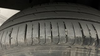 Used 2021 Renault Triber RXZ Petrol Manual tyres RIGHT REAR TYRE TREAD VIEW