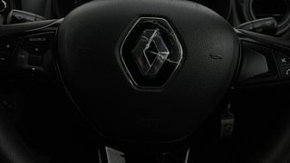 Used 2023 Renault Kwid 1.0 RXT SCE Petrol Manual top_features Airbags