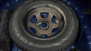 Used 2018 Renault Kwid [2017-2019] CLIMBER 1.0 Petrol Manual tyres SPARE TYRE VIEW