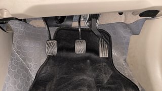 Used 2013 Maruti Suzuki Ertiga [2012-2015] VDI ABS Diesel Manual interior PEDALS VIEW