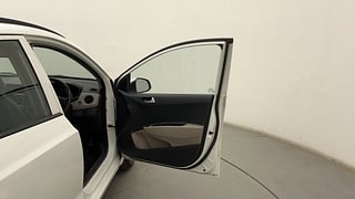 Used 2016 Hyundai Grand i10 [2013-2017] Asta (O) AT 1.2 kappa VTVT Petrol Automatic interior RIGHT FRONT DOOR OPEN VIEW