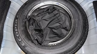 Used 2022 Tata Altroz XZA Petrol DCT Petrol Automatic tyres SPARE TYRE VIEW