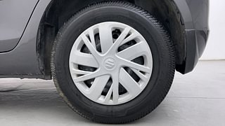 Used 2017 Maruti Suzuki Swift [2011-2017] VXi Petrol Manual tyres LEFT REAR TYRE RIM VIEW