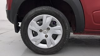 Used 2023 Renault Kwid 1.0 RXT SCE Petrol Manual tyres RIGHT REAR TYRE RIM VIEW