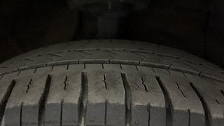 Used 2018 Hyundai Grand i10 Sportz 1.2 Kappa VTVT Petrol Manual tyres RIGHT FRONT TYRE TREAD VIEW