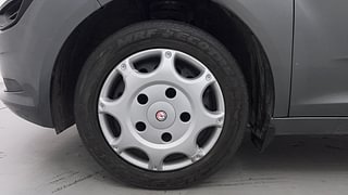 Used 2023 Tata Altroz XMA+ 1.2l Petrol AT Petrol Automatic tyres LEFT FRONT TYRE RIM VIEW
