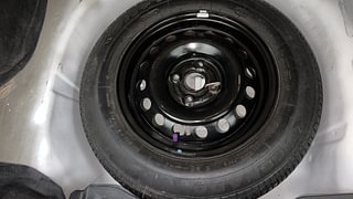 Used 2015 Maruti Suzuki Swift Dzire VXI Petrol Manual tyres SPARE TYRE VIEW