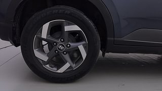 Used 2020 Hyundai Venue [2019-2022] SX Plus 1.0 Turbo DCT Petrol Automatic tyres RIGHT REAR TYRE RIM VIEW