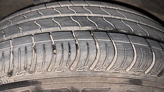 Used 2024 Maruti Suzuki Wagon R 1.0 VXI AMT Petrol Automatic tyres RIGHT REAR TYRE TREAD VIEW