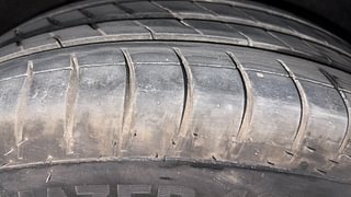 Used 2017 Maruti Suzuki Baleno [2015-2019] Delta AT Petrol Petrol Automatic tyres RIGHT REAR TYRE TREAD VIEW