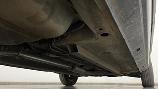 Used 2018 Renault Kwid [2017-2019] CLIMBER 1.0 Petrol Manual extra REAR RIGHT UNDERBODY VIEW