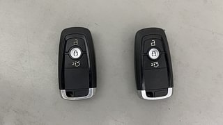 Used 2020 Ford Figo [2019-2021] Titanium Petrol Petrol Manual extra CAR KEY VIEW