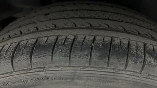 Used 2019 Maruti Suzuki Ciaz Alpha Petrol Petrol Manual tyres RIGHT REAR TYRE TREAD VIEW