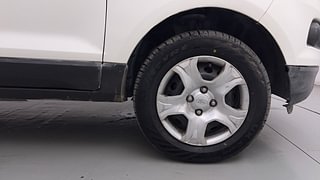 Used 2016 Ford EcoSport [2015-2017] Trend 1.5L TDCi Diesel Manual tyres RIGHT FRONT TYRE RIM VIEW