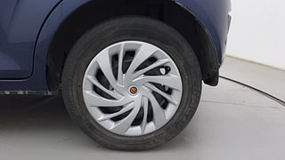 Used 2019 Maruti Suzuki Ignis [2017-2020] Delta AMT Petrol Petrol Automatic tyres LEFT REAR TYRE RIM VIEW