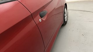 Used 2014 Hyundai Eon [2011-2018] Magna Petrol Manual dents MINOR SCRATCH