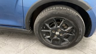 Used 2018 Maruti Suzuki Ignis [2017-2020] Alpha AMT Petrol Petrol Automatic tyres RIGHT FRONT TYRE RIM VIEW