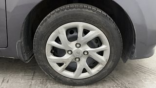 Used 2018 Hyundai Grand i10 Sportz 1.2 Kappa VTVT Petrol Manual tyres RIGHT FRONT TYRE RIM VIEW