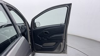 Used 2017 Datsun Redi-GO [2015-2019] T (O) Petrol Manual interior RIGHT FRONT DOOR OPEN VIEW