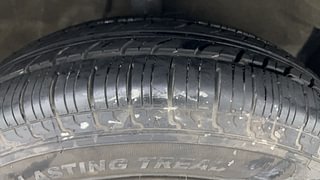 Used 2011 Maruti Suzuki Swift Dzire VXI 1.2 Petrol Manual tyres RIGHT FRONT TYRE TREAD VIEW