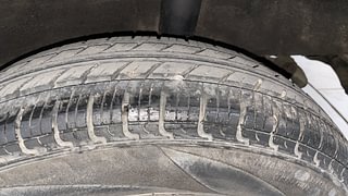 Used 2017 Renault Kwid [2017-2019] RXT 1.0 SCE Special Petrol Manual tyres LEFT REAR TYRE TREAD VIEW