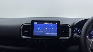 Used 2020 Hyundai Venue [2019-2022] SX Plus 1.0 Turbo DCT Petrol Automatic top_features Integrated (in-dash) music system