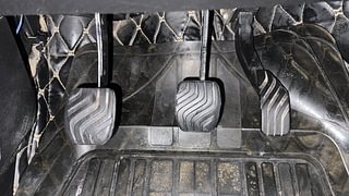 Used 2022 Renault Kwid RXL Petrol Manual interior PEDALS VIEW