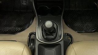 Used 2015 Honda City [2014-2017] VX Petrol Manual interior GEAR  KNOB VIEW