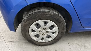 Used 2018 Hyundai Elite i20 [2014-2018] Sportz 1.2 Petrol Manual tyres RIGHT REAR TYRE RIM VIEW