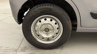 Used 2016 Maruti Suzuki Wagon R 1.0 [2013-2019] LXi CNG Petrol+cng Manual tyres RIGHT REAR TYRE RIM VIEW