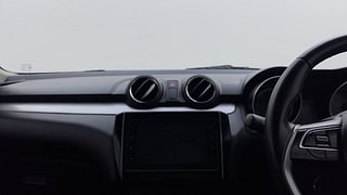 Used 2022 Maruti Suzuki Swift ZXI Petrol Manual top_features Touch screen infotainment system