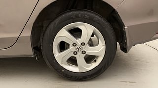 Used 2015 Honda City [2014-2017] VX Petrol Manual tyres LEFT REAR TYRE RIM VIEW