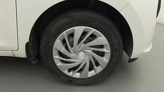 Used 2020 Hyundai New Santro 1.1 Sportz MT Petrol Manual tyres RIGHT FRONT TYRE RIM VIEW