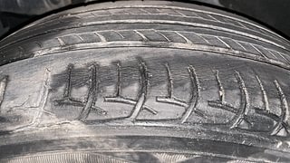 Used 2013 Maruti Suzuki Ertiga [2012-2015] VDI ABS Diesel Manual tyres RIGHT REAR TYRE TREAD VIEW