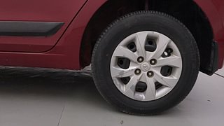 Used 2016 Hyundai Elite i20 [2014-2018] Sportz 1.2 Petrol Manual tyres LEFT REAR TYRE RIM VIEW