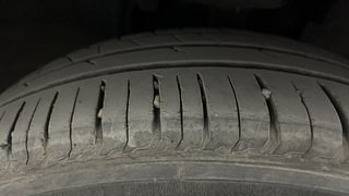 Used 2021 Renault Triber RXZ Petrol Manual tyres RIGHT FRONT TYRE TREAD VIEW